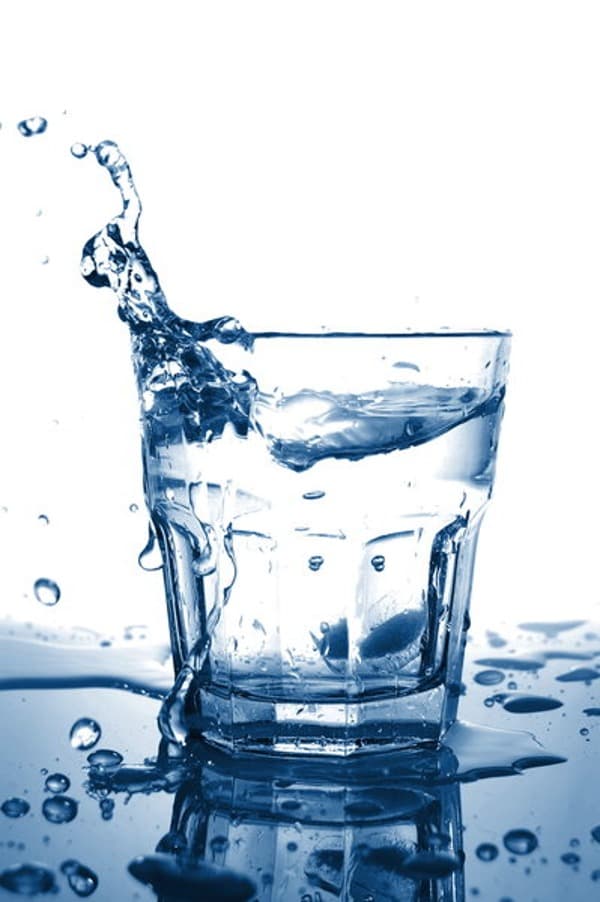 La importancia de beber agua